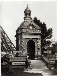 Der Pavillon Perrusson auf der Weltausstellung 1889 in Paris